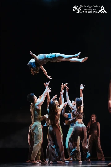 I Will Jump Over the Fire (Choreographer: Jorge Jauregui Allue)