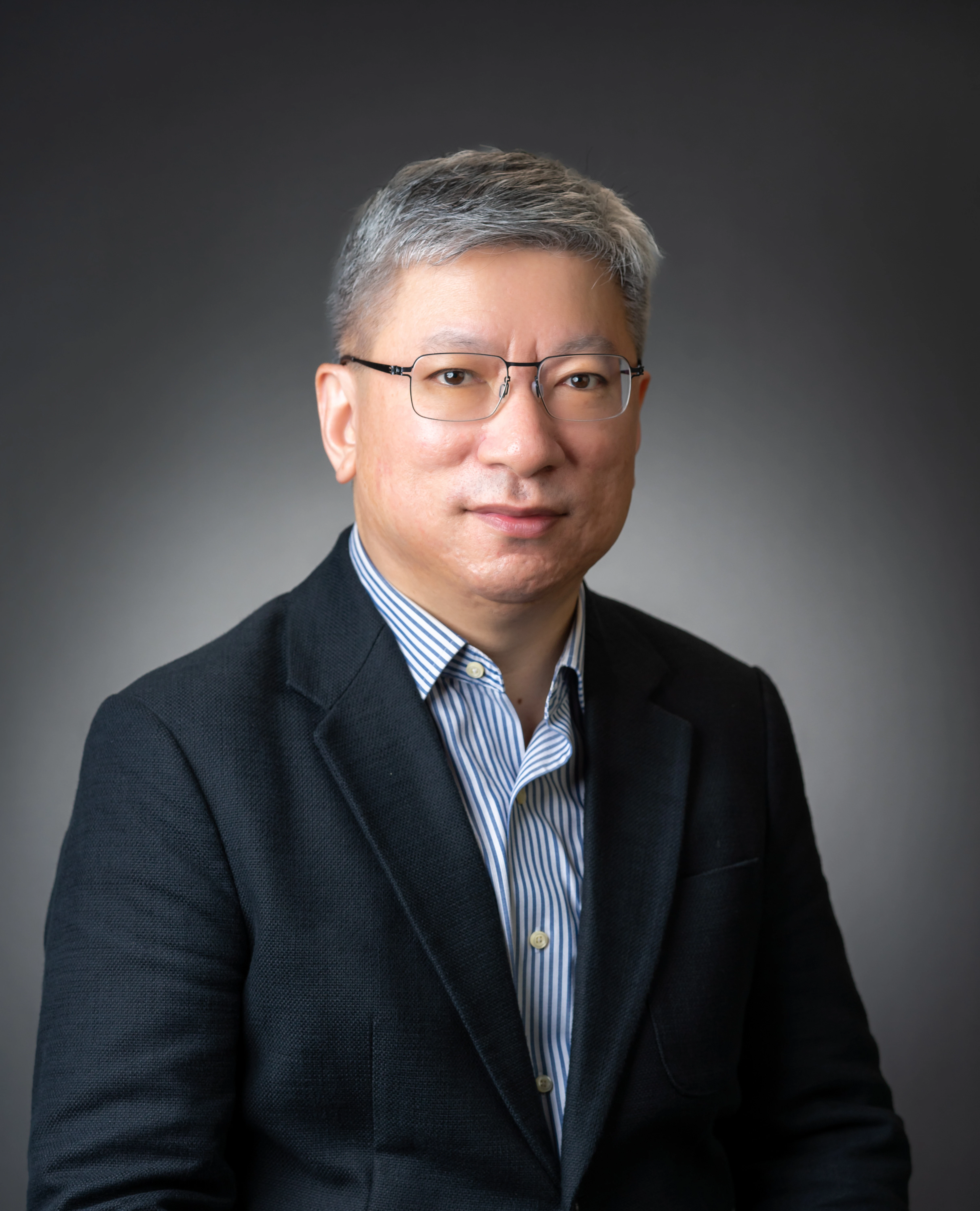 白 得 云<br>Prof PAK Christopher